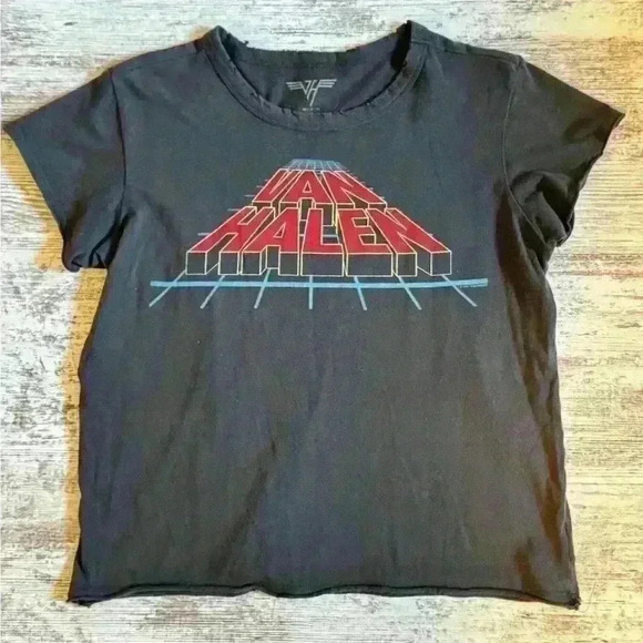 Van Halen gray t-shirt women’s size medium‎ - Picture 1 of 3